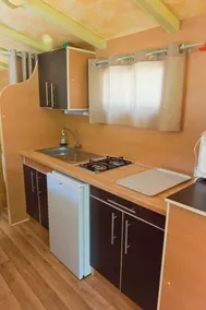 Camping with barbecue, terrace & heated pool - Image 3