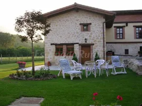 Landhaus mit Grill, Garten und Pool | Flussblick - Image 2