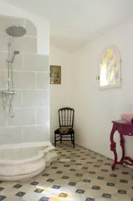 Gite with BBQ, terrace & garden | Dogs allowed - Image 3