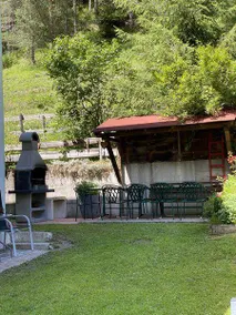 Casa con terrazza e giardino - Image 5