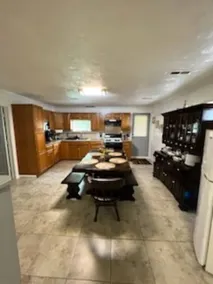 Wonderful dedicated room with pool - Image 3