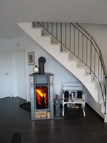 100qm Ferienhaus für 6 Pers. + Hund mit Kamin, Wärmekabine & Garten in Top-Lage - Image 5