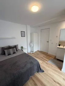Private room with terrace - Image 5