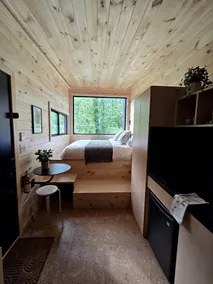 Hickory: Minimalist Escape for 2 in a Cozy Cabin with Serene Vibes in Pennsylvania - Image 2
