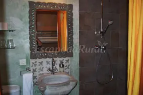 Cottage with terrace, garden & BBQ | Mountain view | Pets are welcome - Image 3