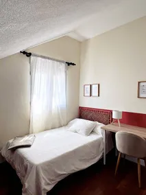 Spacieuse chambre chez l'habitant avec jardin - Image 3