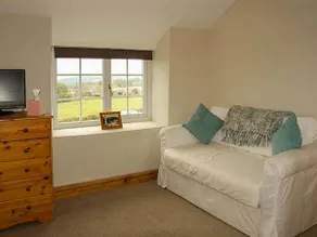 Children-friendly charming cottage with garden | Pets are welcome - Image 5