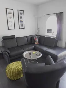 100qm Ferienhaus für 6 Pers. + Hund mit Kamin, Wärmekabine & Garten in Top-Lage - Image 3