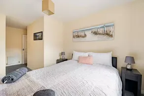 Holiday apartment with garden - Image 3