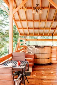 Unique Yurt Rental with a Hot Tub in White Salmon, Washington - Image 4