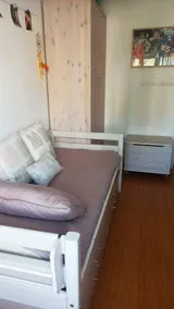 Habitación en casa de familia - Image 2