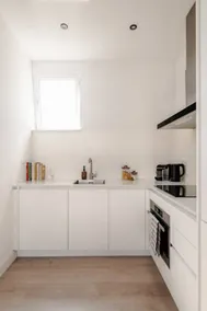 Fully equipped pleasant flat - Image 5