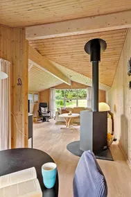 House with BBQ - Image 4