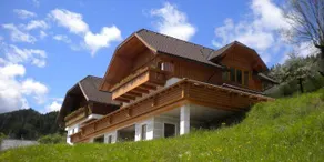 Farm with terrace & garden | Mountain view - Image 4