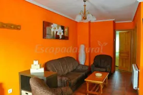 Cottage avec barbecue, terrasse et jardin | Vue rivière - Image 4