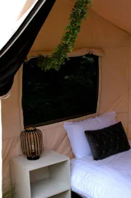 Beautifully Furnished Tents with Spacious Living Area in England - Image 5