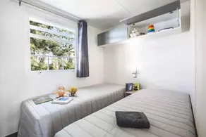 Mobile home with terrace - Image 5