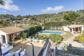 Flat with terrace, BBQ & garden | Mountain view - Image 2