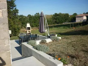 Family-friendly nice gite with terrace, garden & BBQ | Pets are welcome - Image 4