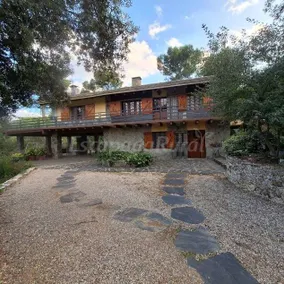 Cottage with pool, garden & terrace | Lake view - Image 4