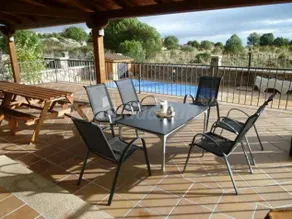 Cottage with BBQ, pool & garden | Garden view - Image 4