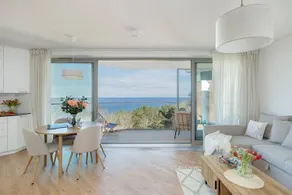 Ferienwohnung mit Garten, Pool und Sauna | Meerblick - Image 2