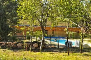 Children-friendly villa with garden, pool & barbecue | River view | Pet-friendly - Image 5