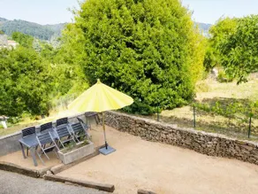 Gite with BBQ, terrace & garden - Image 2