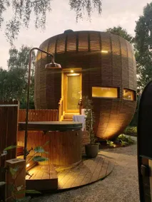 Nice holiday home with sauna & hot tub - Image 2