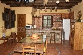 Cottage with garden, terrace & pool | Mountain view - Image 5