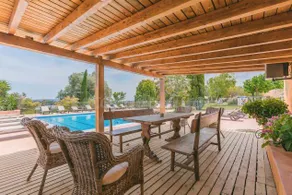 Cottage with BBQ, terrace & garden | City view - Image 5