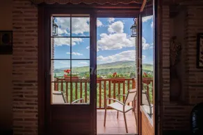 Family-oriented wonderful cottage with terrace, hot tub & garden | Golf view | Pets are welcome - Image 5