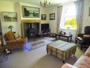 Cottage with garden - Image 4