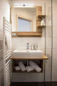 Holiday apartment with terrace | Perfect for remote work - Image 5