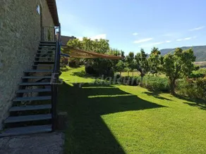 Agréable cottage avec jardin, barbecue et terrasse | Vue golf - Image 4