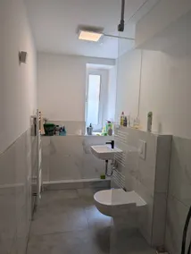 Agradable habitación en casa de familia con jardín - Image 5