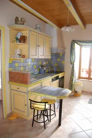 Maison avec barbecue et jardin | Vue montagne - Image 4