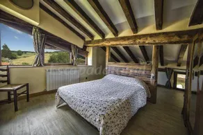 Cottage with barbeque, terrace & garden | River view - Image 4