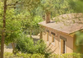 Family-oriented cottage with terrace, garden & BBQ | River view | Pet-friendly - Image 5