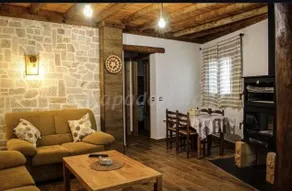 Cottage with terrace - Image 5