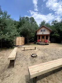 Ontario Glamping Cabin, Perfect for Discovering Port Dover - Image 2