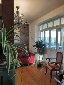 Dedicated room with pool & garden - Image 3