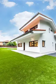 Ample holiday home with private pool, garden & barbecue | Mountain view - Image 2