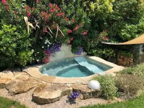 Agréable villa entièrement équipée avec barbecue, jacuzzi et jardin | Vue mer - Image 5