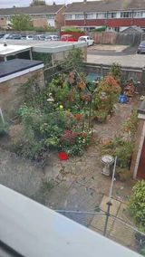 Dedicated room with garden - Image 2