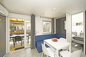 Mobile home with barbecue & garden | Beach nearby | Pet-friendly - Image 3