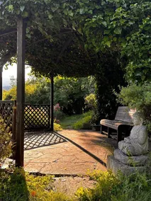 Beautiful holiday home with garden & terrace - Image 3