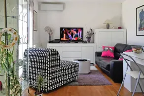 Fully equipped flat with terrace, garden & jacuzzi | Next to the beach - Image 5