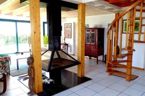 Fully equipped spacious house with sauna, terrace & garden | Sea view | Beach nearby - Image 4