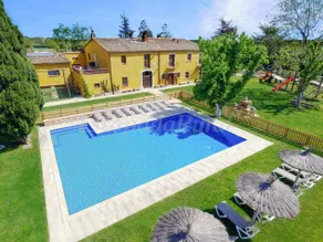 Cottage with BBQ, garden & terrace | Lake view - Image 3